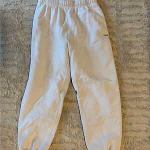 Aritzia Cream Jogger Sweatpants